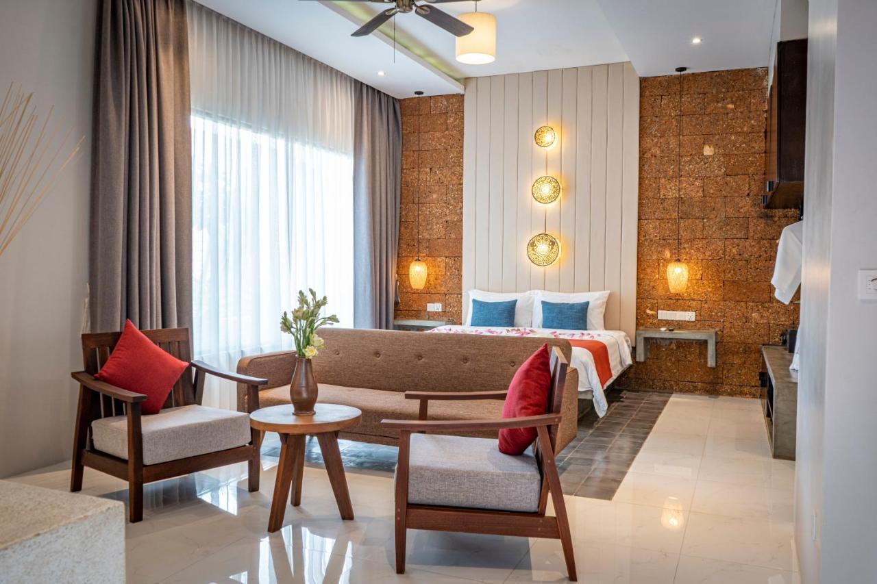 Grange Hotel Siem Reap Buitenkant foto