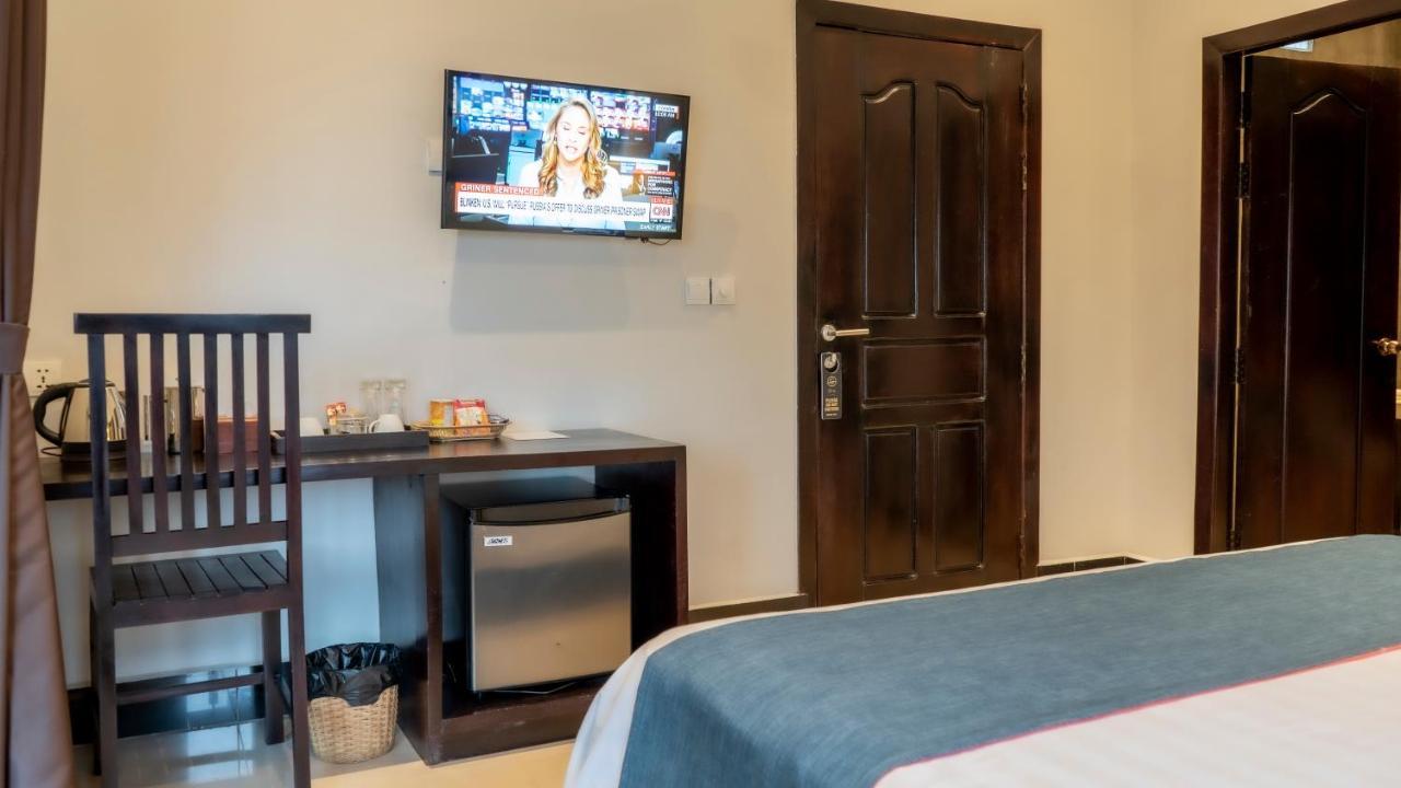 Grange Hotel Siem Reap Buitenkant foto