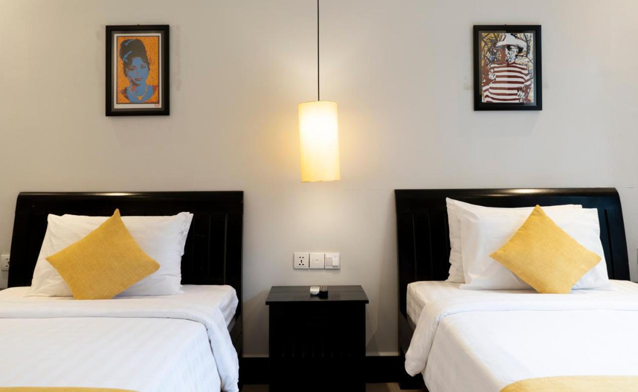 Grange Hotel Siem Reap Buitenkant foto