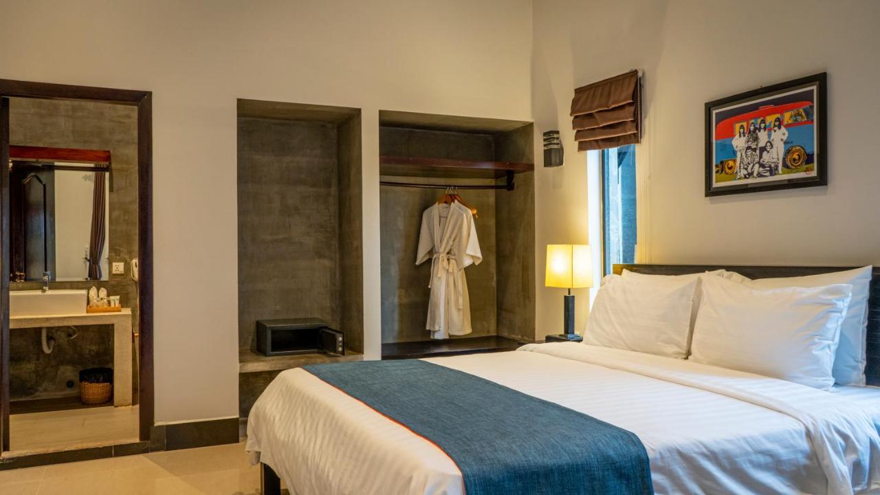 Grange Hotel Siem Reap Buitenkant foto
